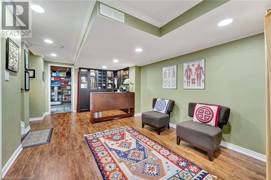 104 GEORGIAN DRIVE Image 29