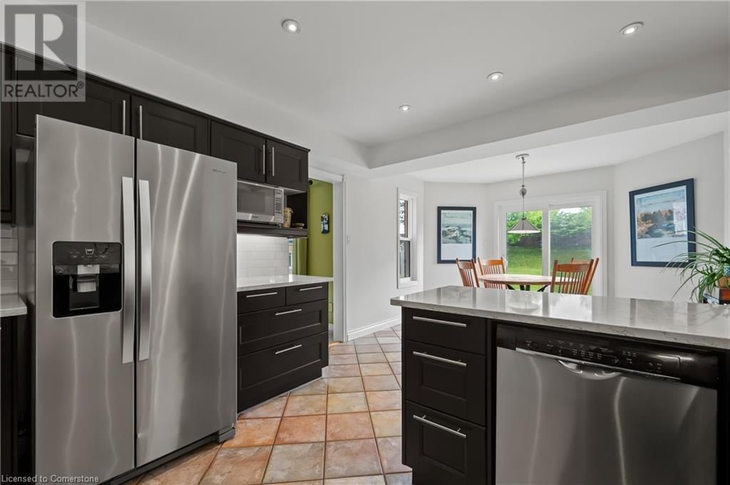 79 HANDORF DRIVE Image 12