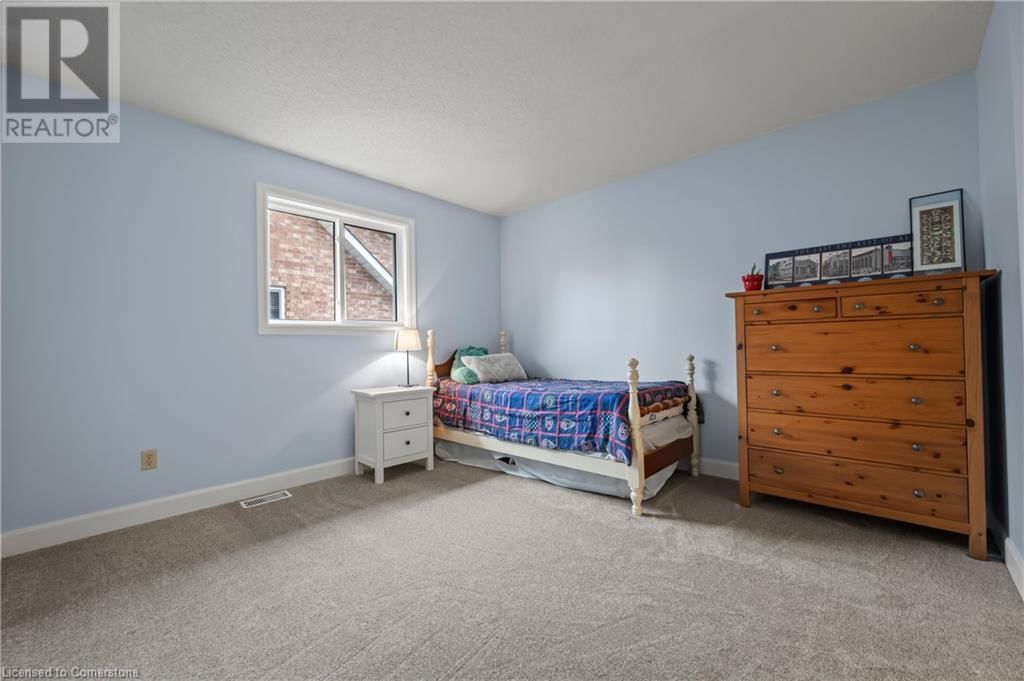 79 HANDORF DRIVE Image 29