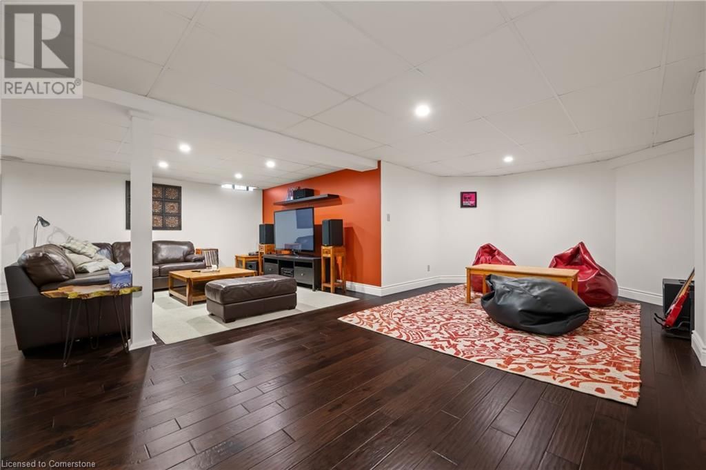 79 HANDORF DRIVE Image 38