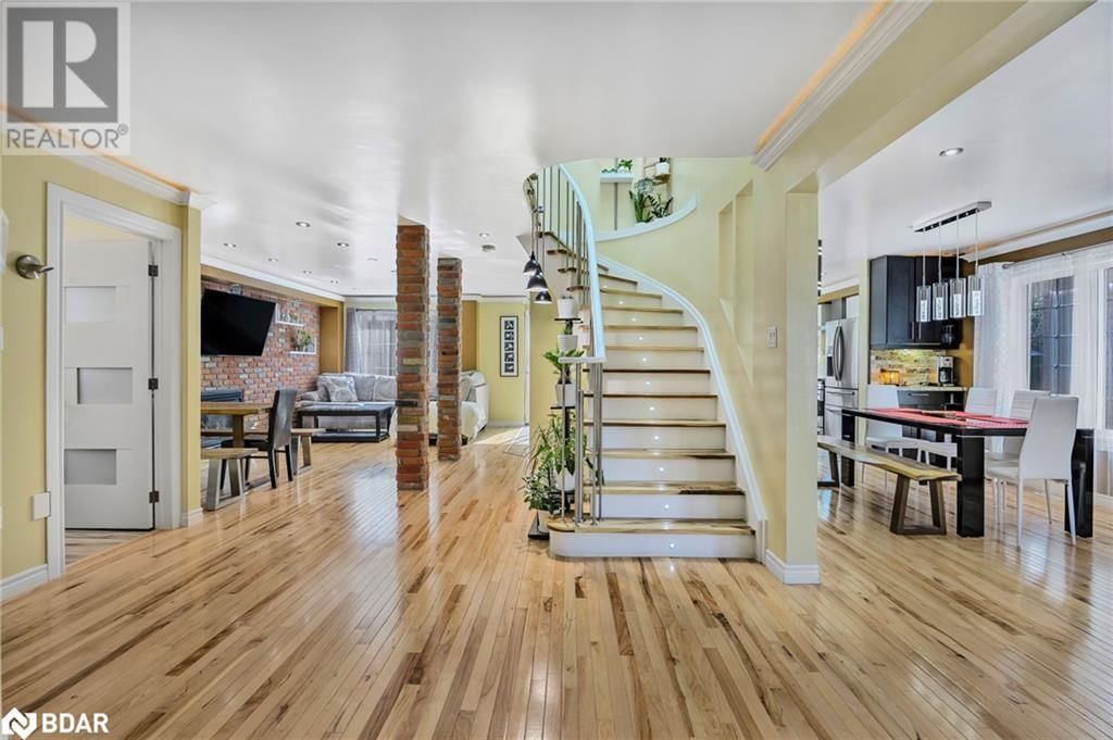 15 BLACK WILLOW DRIVE Image 1