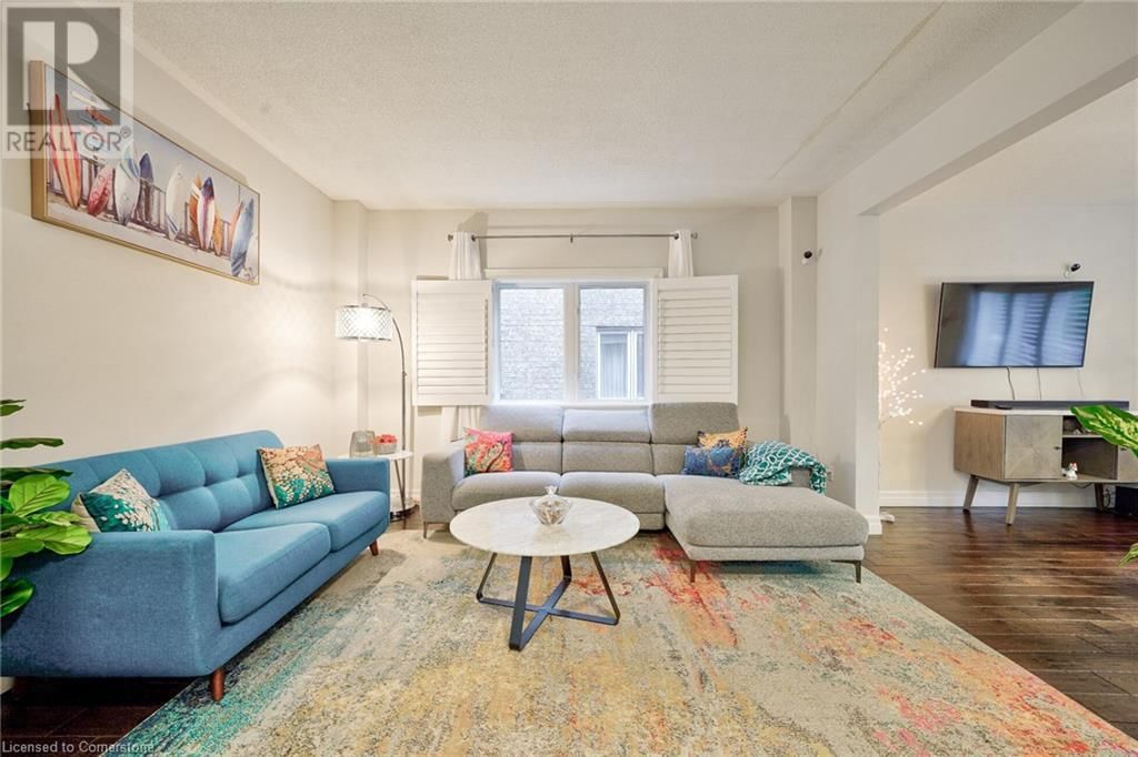 2018 DEER PARK ROAD Image 10