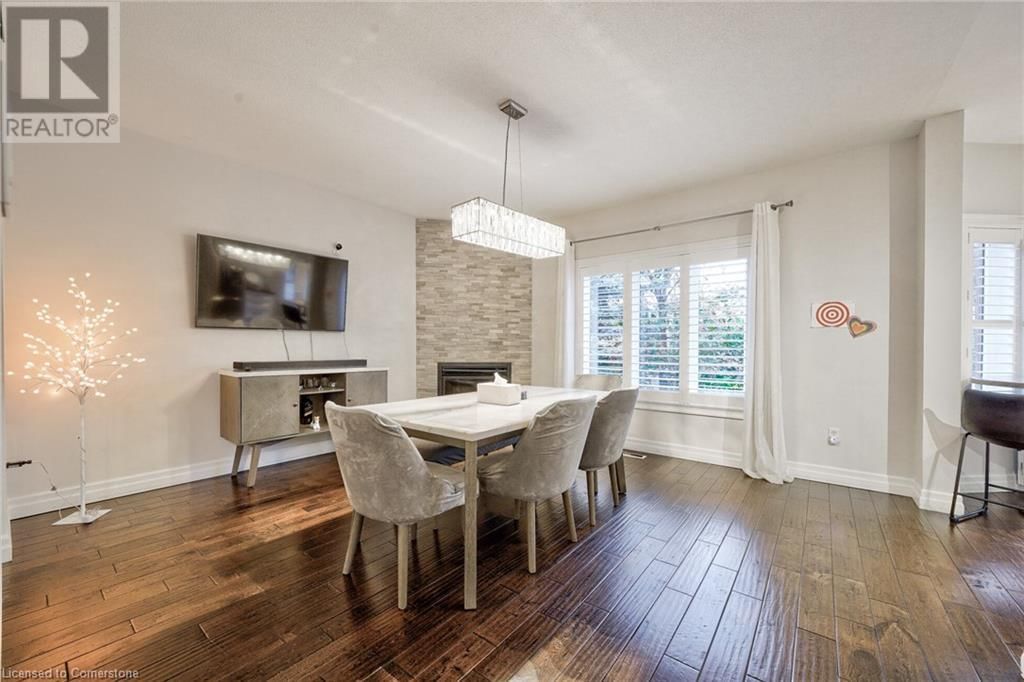 2018 DEER PARK ROAD Image 17