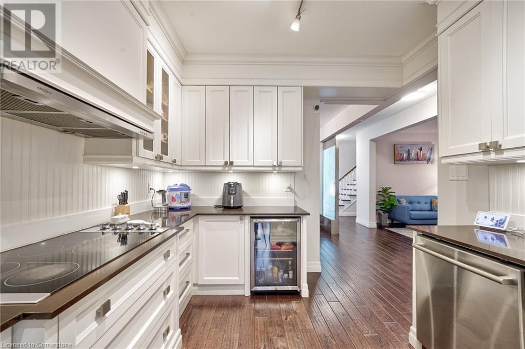 2018 DEER PARK ROAD Image 24