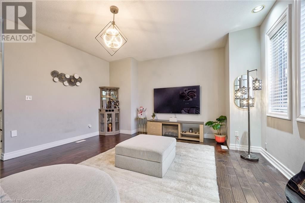 2018 DEER PARK ROAD Image 29