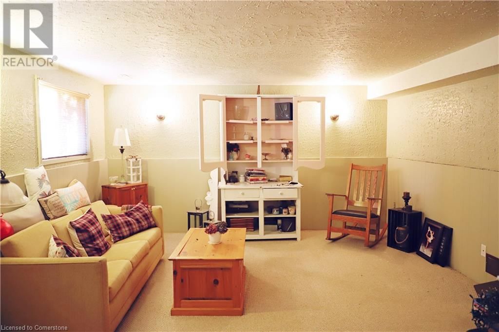 35 MCDONAGH CRESCENT Image 23