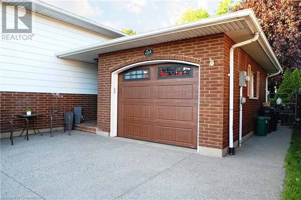 35 MCDONAGH CRESCENT Image 3