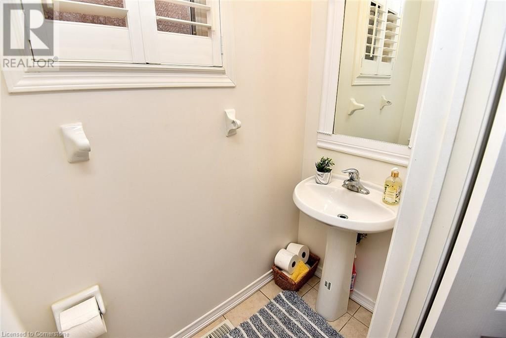 4679 MCLEOD ROAD Image 18