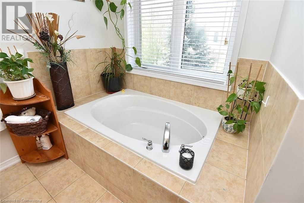 4679 MCLEOD ROAD Image 23