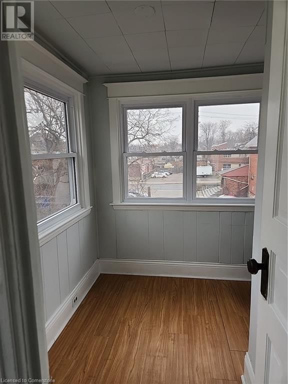 3 - 79 GRANT AVENUE Image 16