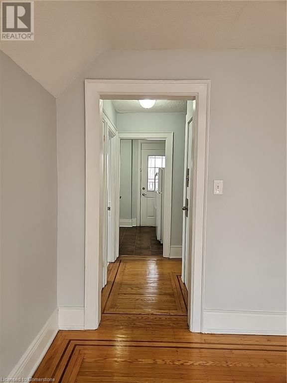3 - 79 GRANT AVENUE Image 9