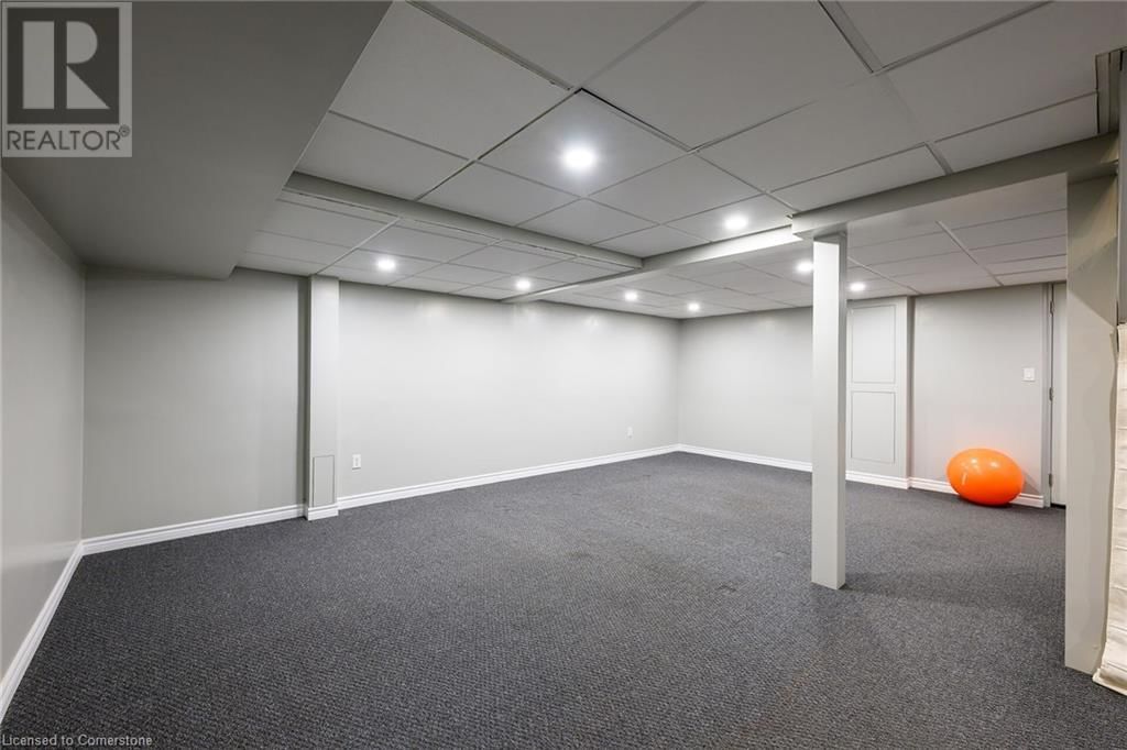7663 RONNIE CRESCENT Image 34