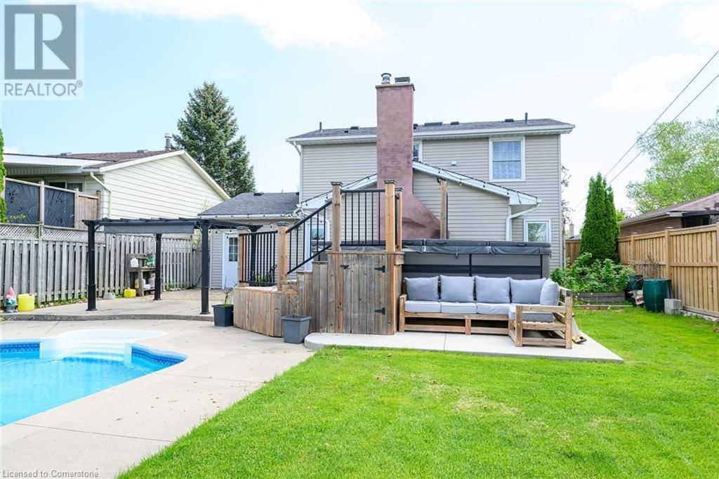 7663 RONNIE CRESCENT Image 44
