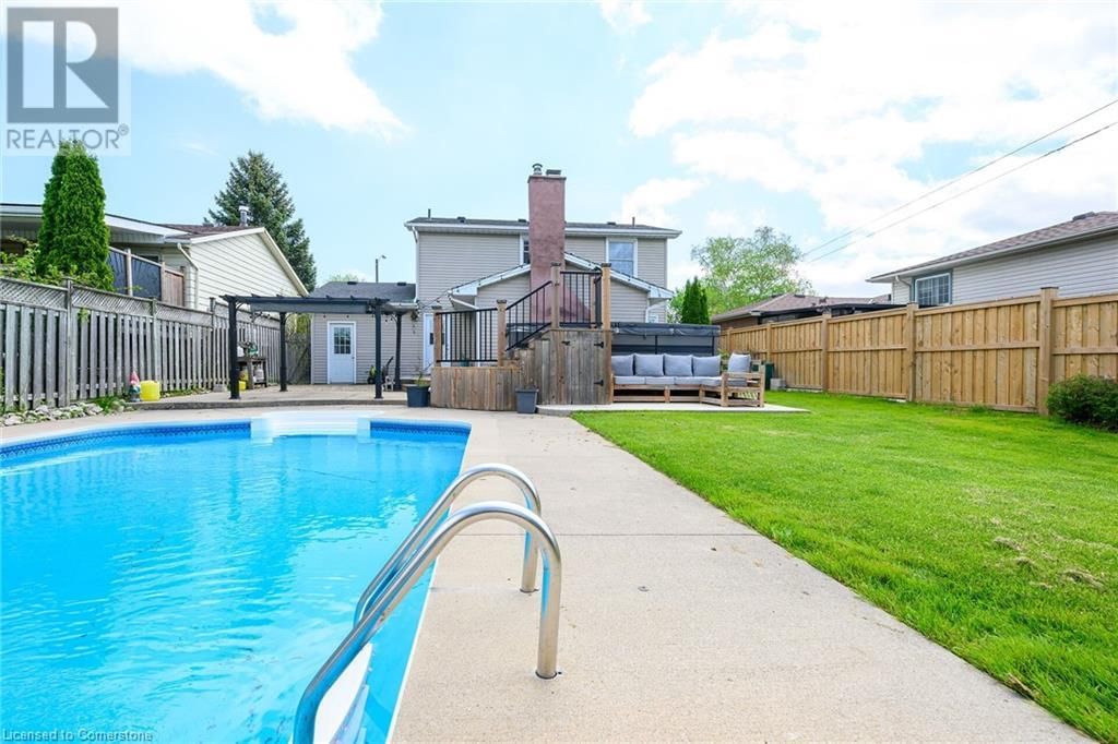 7663 RONNIE CRESCENT Image 46