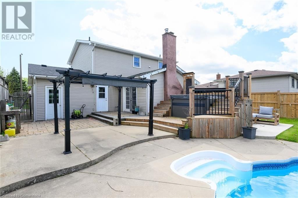 7663 RONNIE CRESCENT Image 48