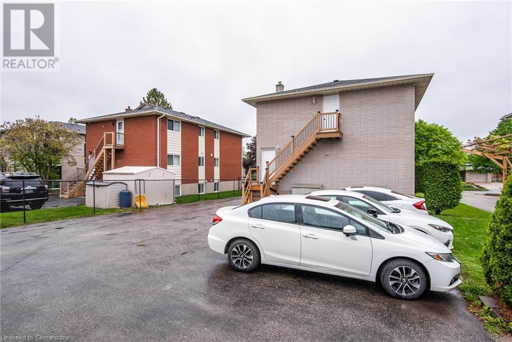82 CARNABY CRESCENT Image 9