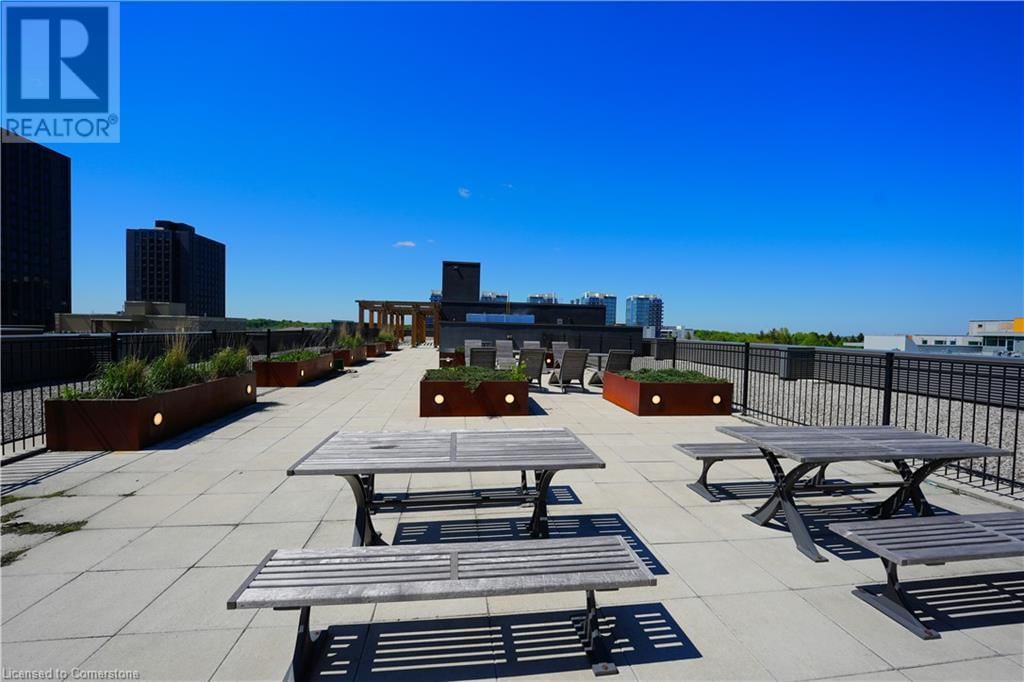214 - 308 LESTER STREET Image 15
