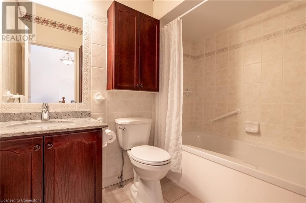 68 NORTHERNBREEZE STREET Image 16