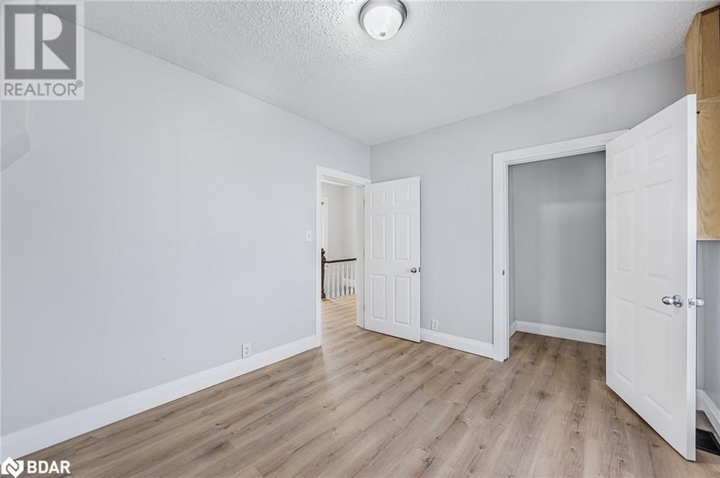 66 MATCHEDASH STREET SOUTH Image 14