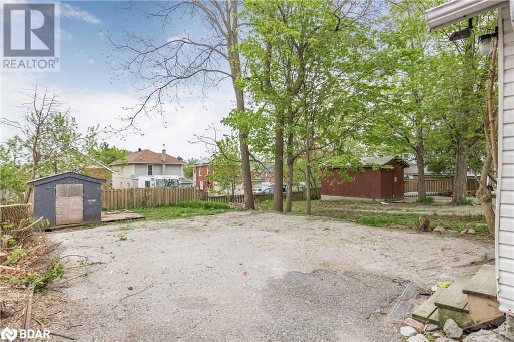 66 MATCHEDASH STREET SOUTH Image 37