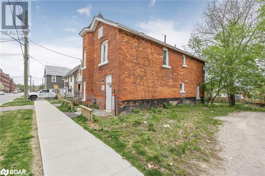 66 MATCHEDASH STREET SOUTH Image 38