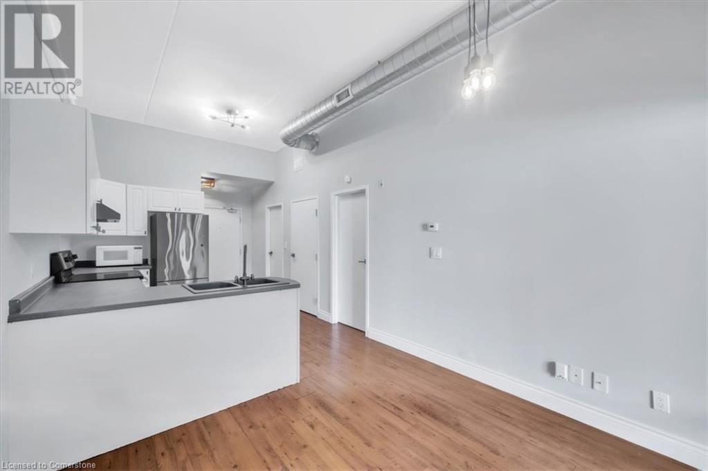 302 - 150 COLBORNE STREET Image 11
