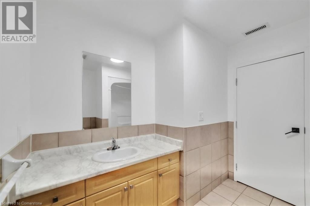 302 - 150 COLBORNE STREET Image 29