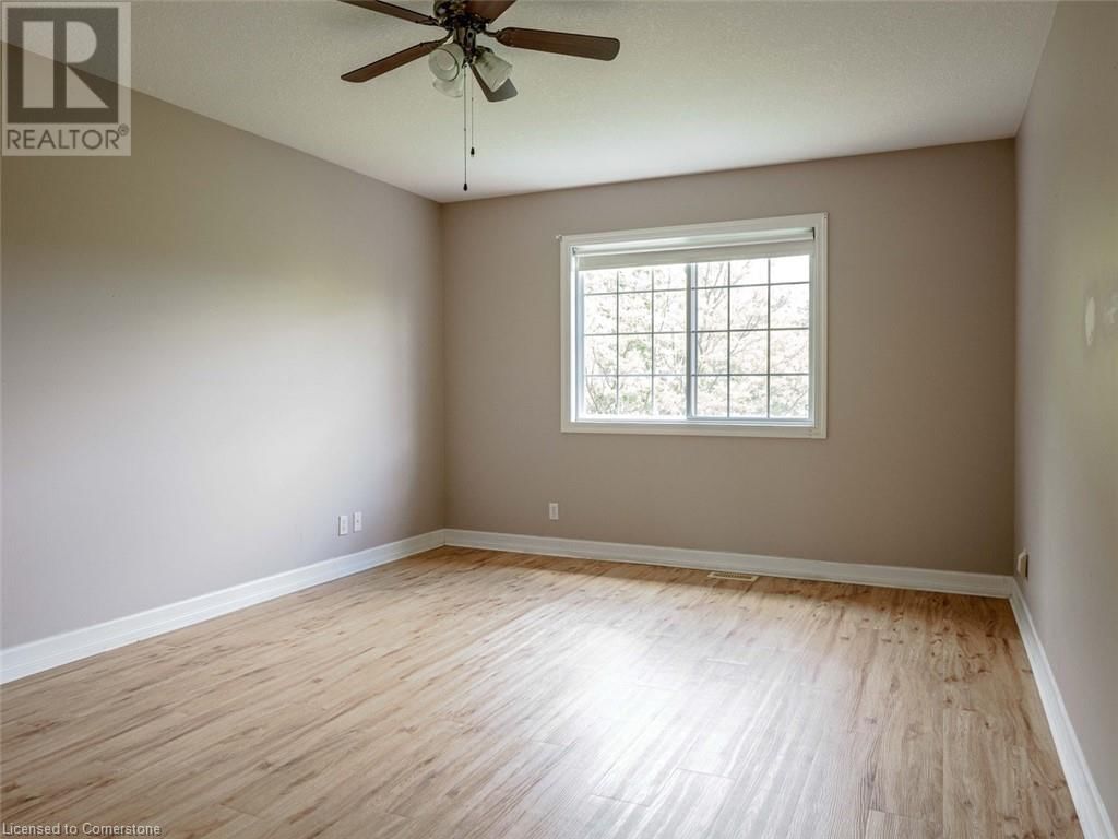 8 - 409 QUEEN STREET SOUTH Image 14
