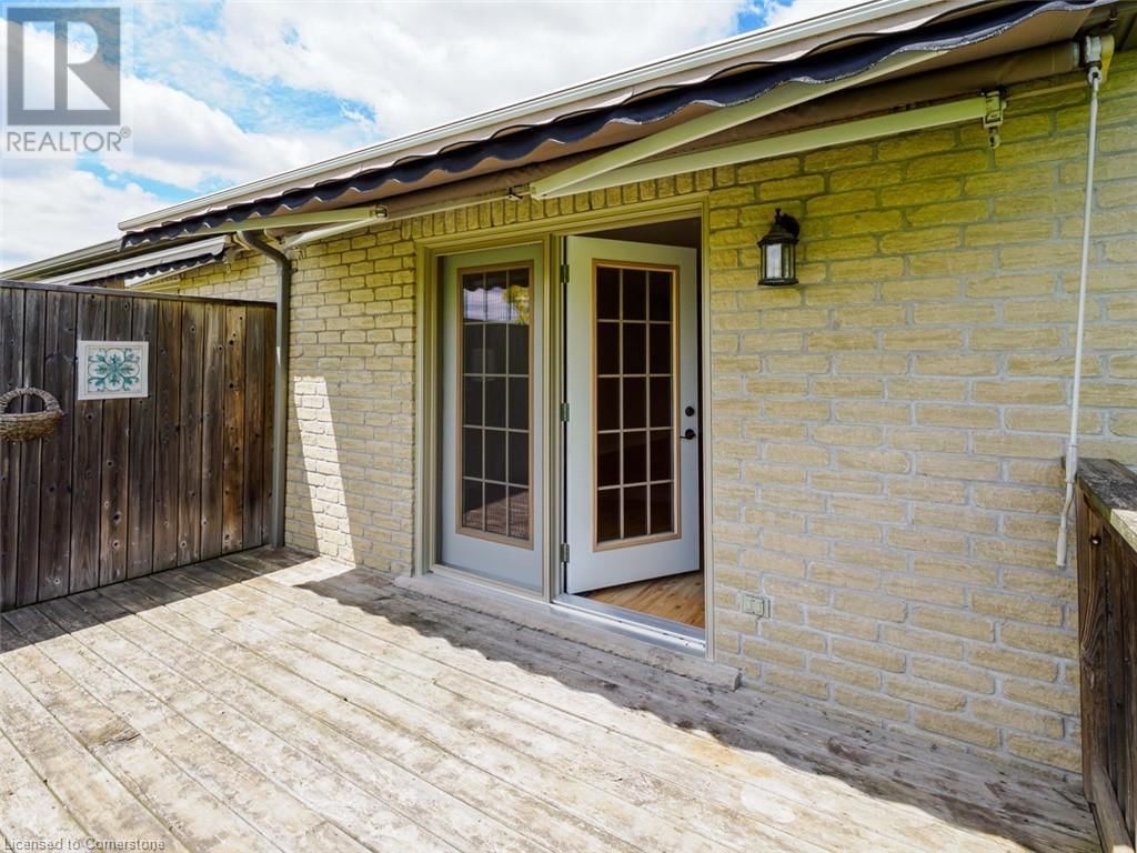 8 - 409 QUEEN STREET SOUTH Image 22