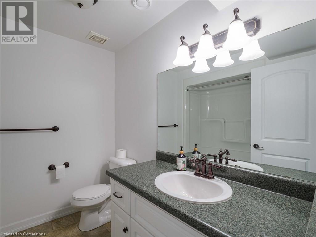 8 - 409 QUEEN STREET SOUTH Image 27