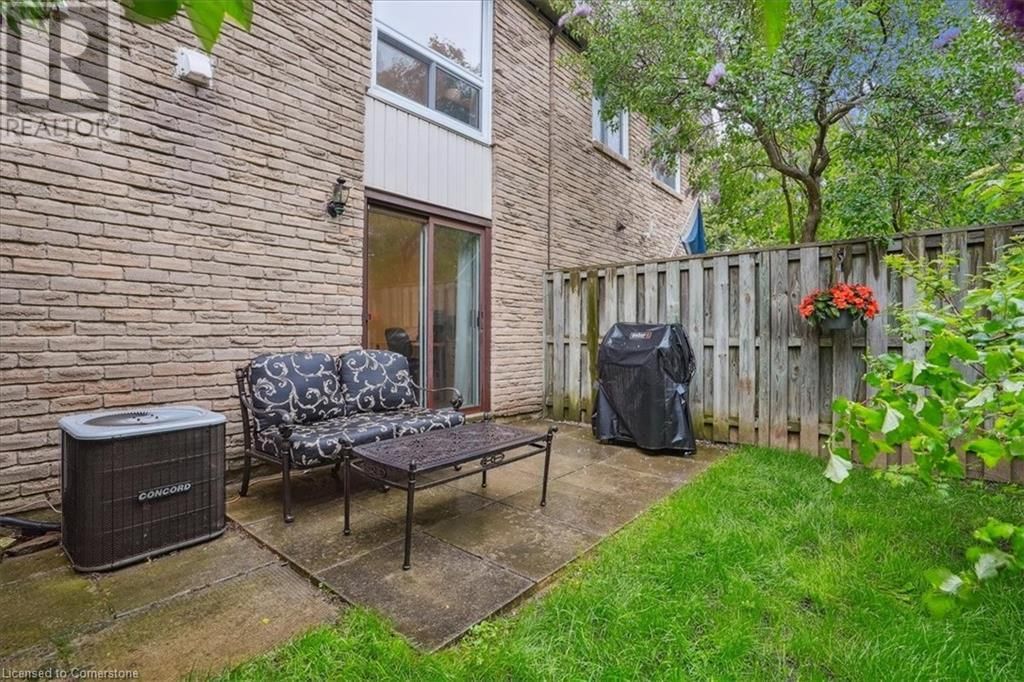 113 - 680 REGENCY COURT Image 29