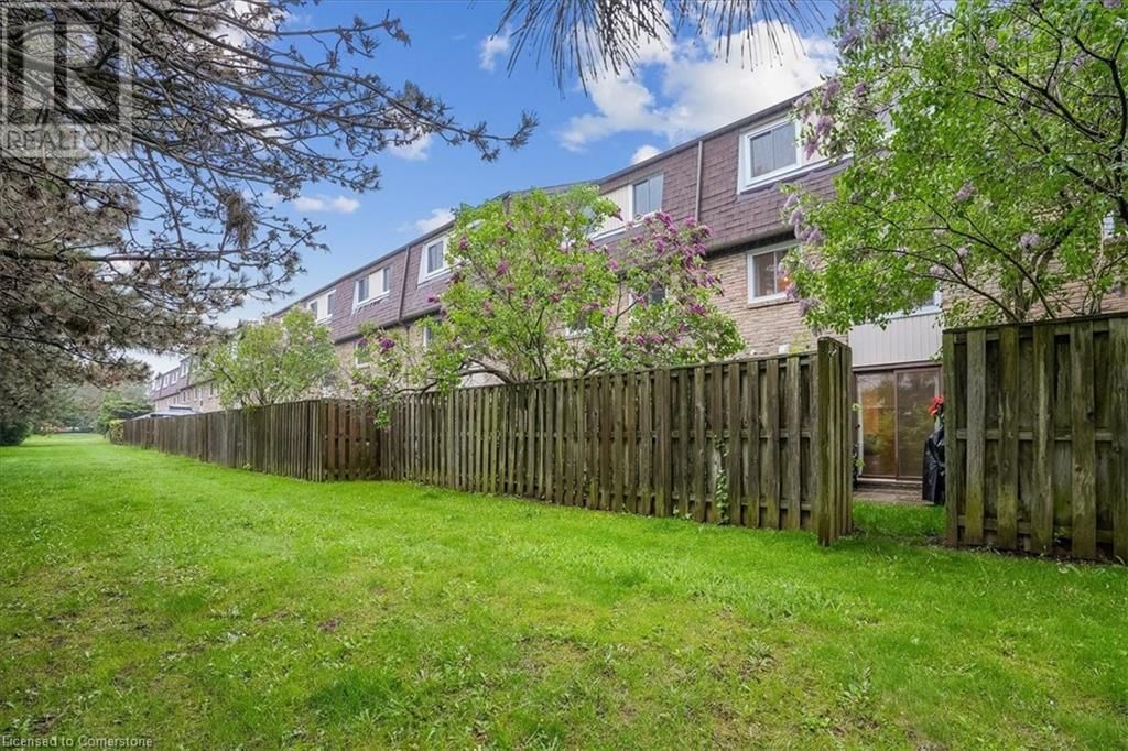 113 - 680 REGENCY COURT Image 31
