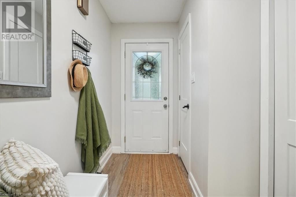 113 - 680 REGENCY COURT Image 4