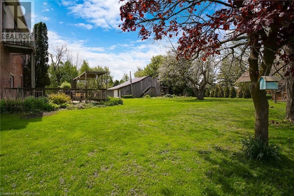 776597 BLANDFORD ROAD Image 45