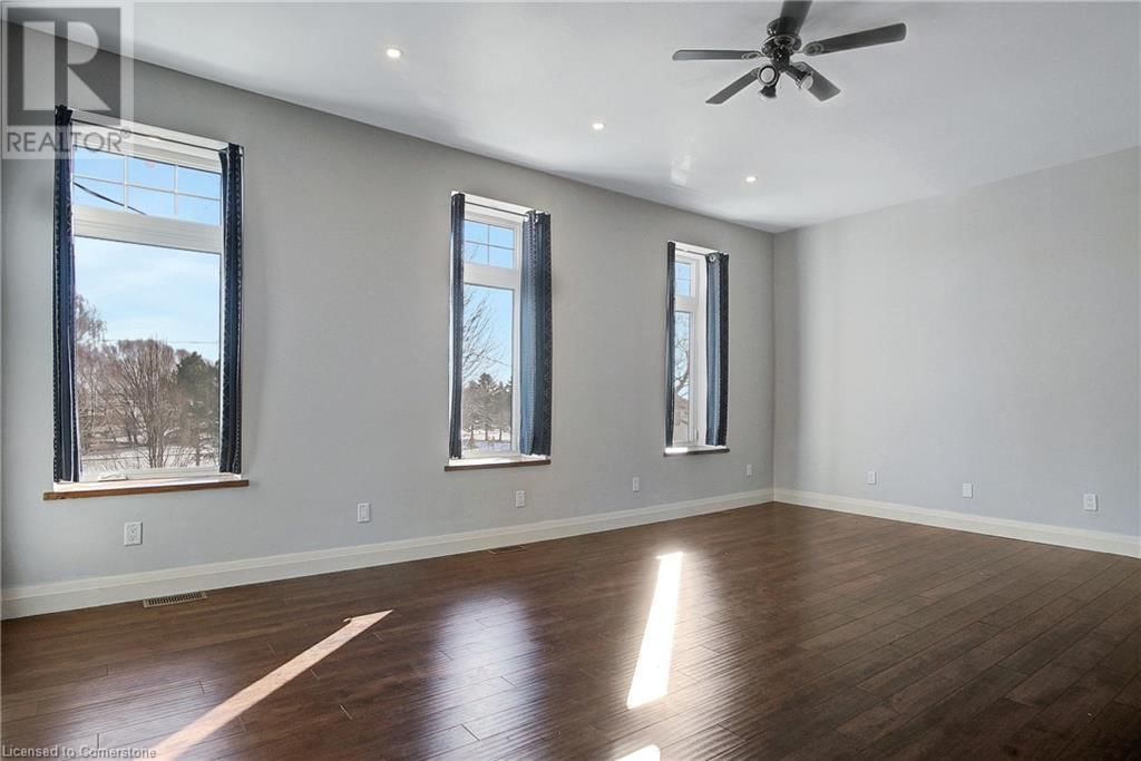 776597 BLANDFORD ROAD Image 32