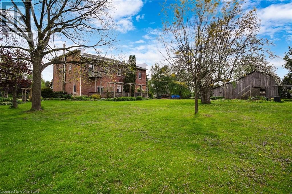 776597 BLANDFORD ROAD Image 43