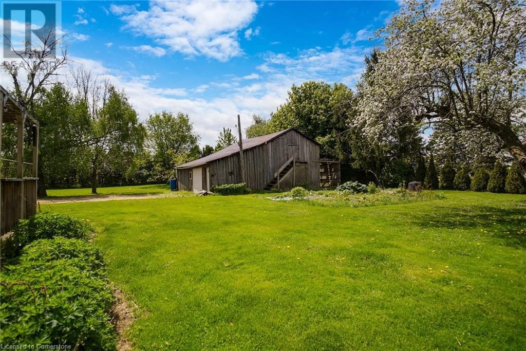 776597 BLANDFORD ROAD Image 46