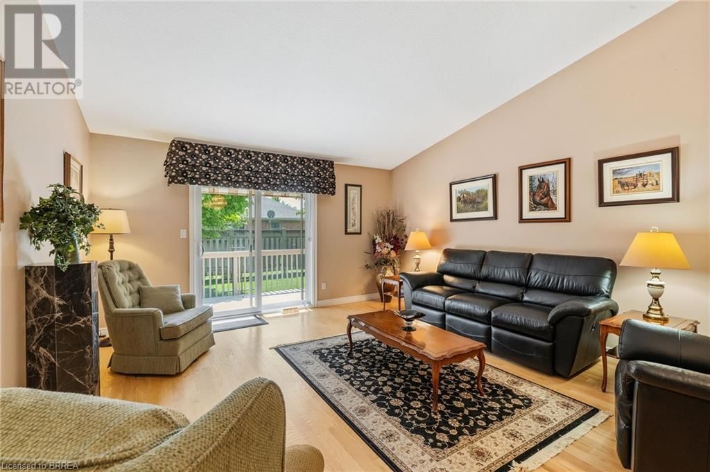 10 - 25 COBDEN COURT Image 20