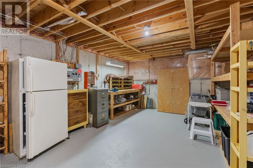 10 - 25 COBDEN COURT Image 35