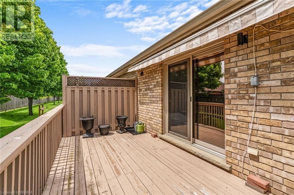 10 - 25 COBDEN COURT Image 38
