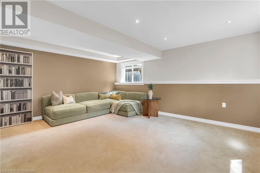 35 - 105 PINNACLE DRIVE Image 32