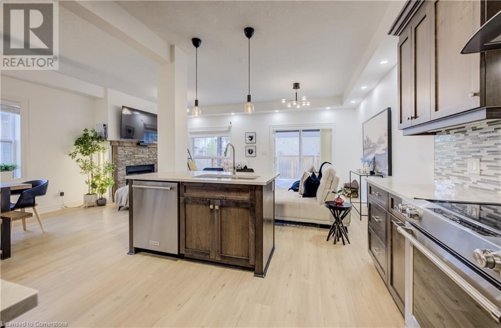 275 FALCONRIDGE DRIVE Image 14