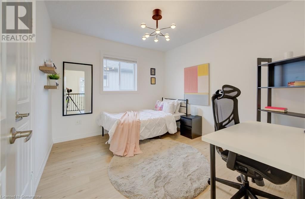 275 FALCONRIDGE DRIVE Image 19
