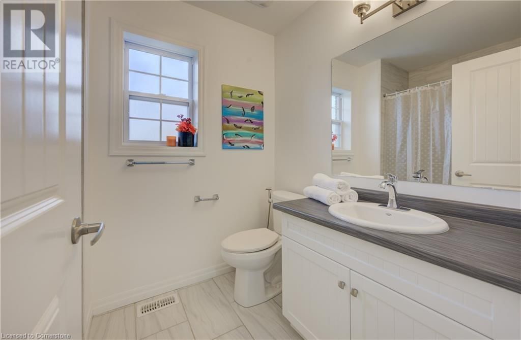 275 FALCONRIDGE DRIVE Image 22