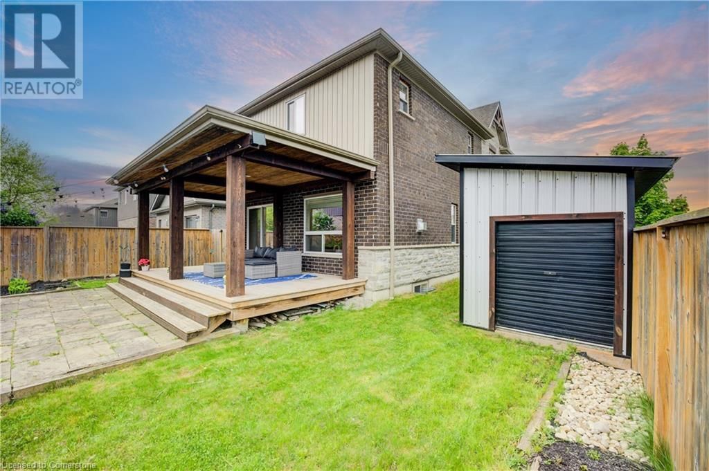 275 FALCONRIDGE DRIVE Image 35