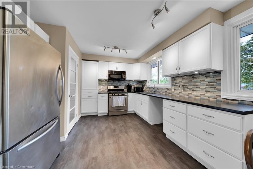 7120 RAINHAM ROAD Image 25