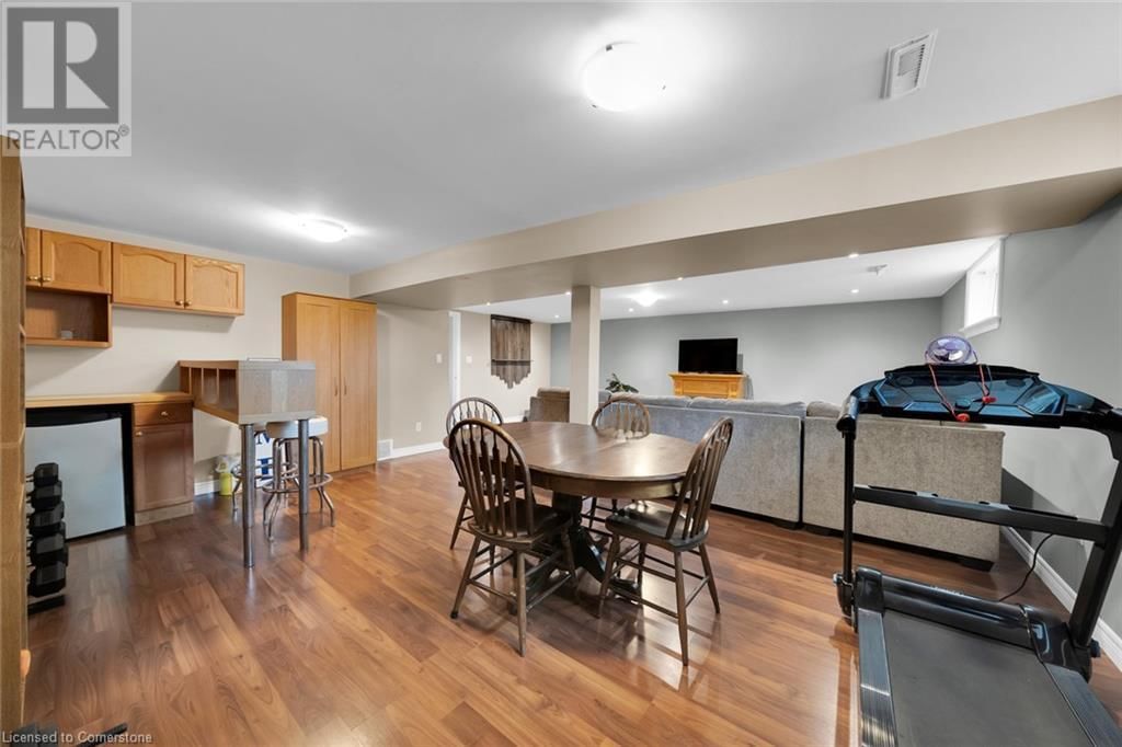 7120 RAINHAM ROAD Image 39