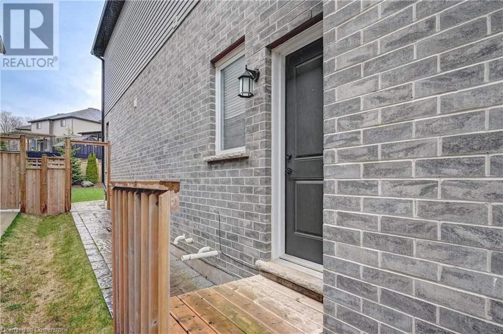 220 LADYSLIPPER DRIVE Image 42