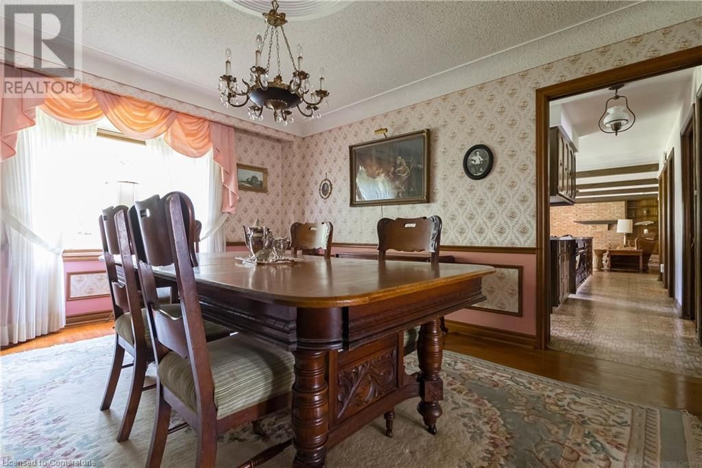 637 HIAWATHA BOULEVARD Image 15
