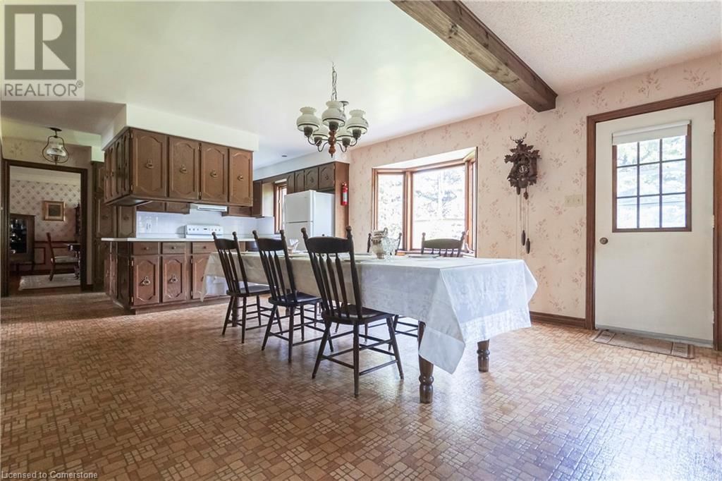 637 HIAWATHA BOULEVARD Image 24